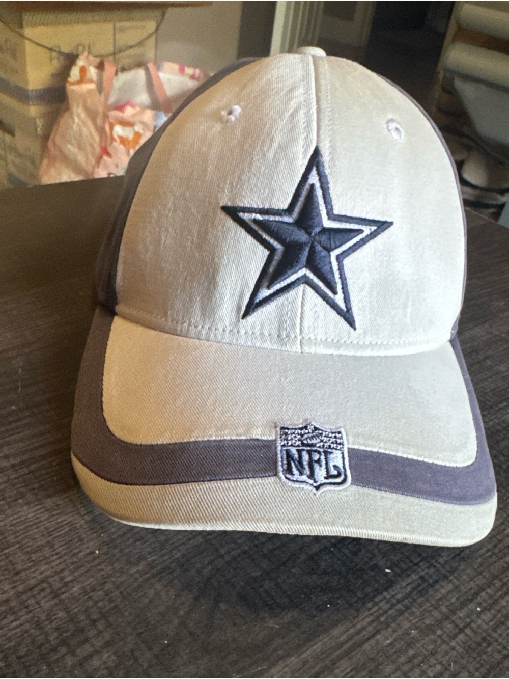 Reebok Dallas Cowboys Vintage NFL Equipment Cap with Star Logo 90s